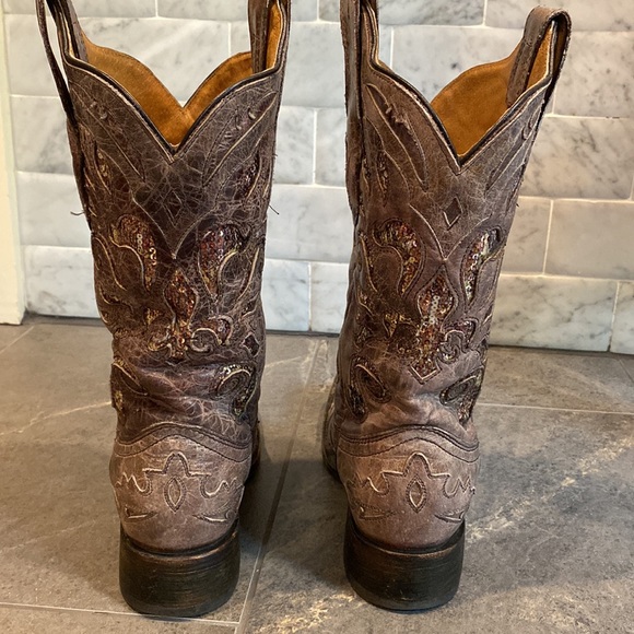 Vintage Corral Brown Boots with Sequins Detail - Picture 4 of 8